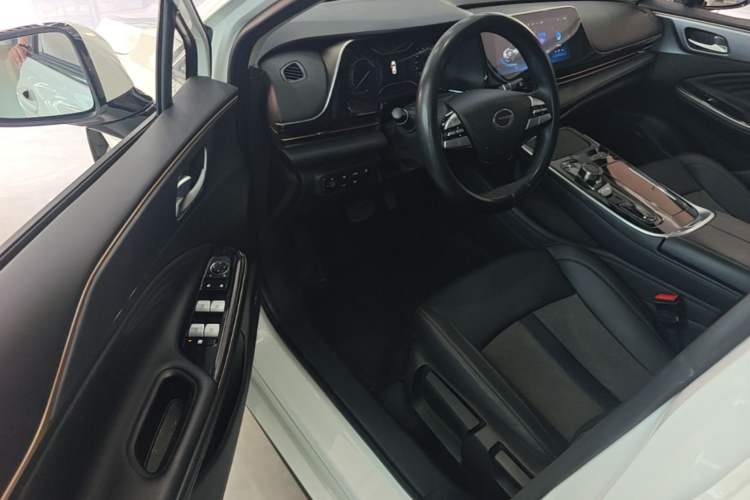 Used AION S 2023 Meizu 580 Lithium Iron Phosphate Driver Seat