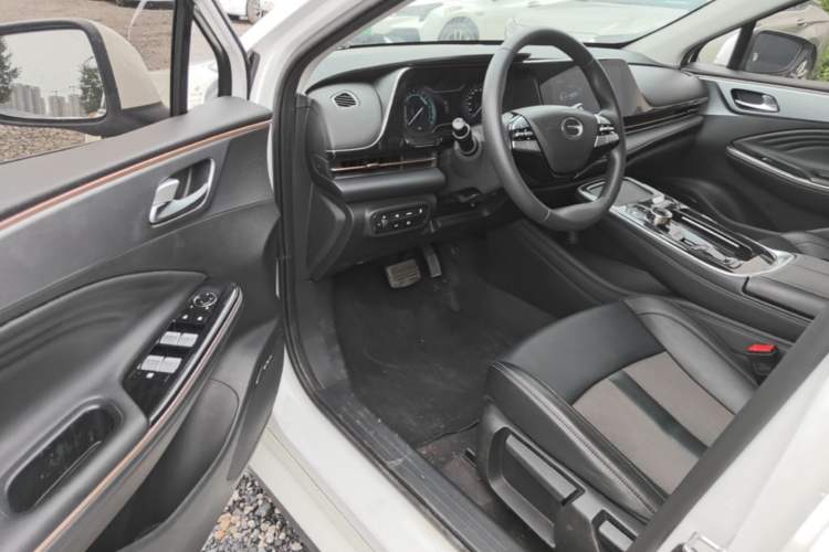 Used AION S 2023 Meizu 580 Lithium Iron Phosphate Driver Seat