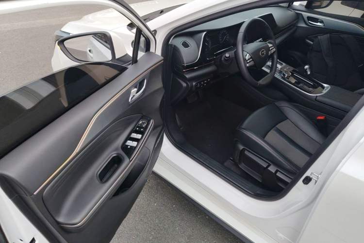 Used AION S 2023 Meizu 580 Lithium Iron Phosphate Driver Seat