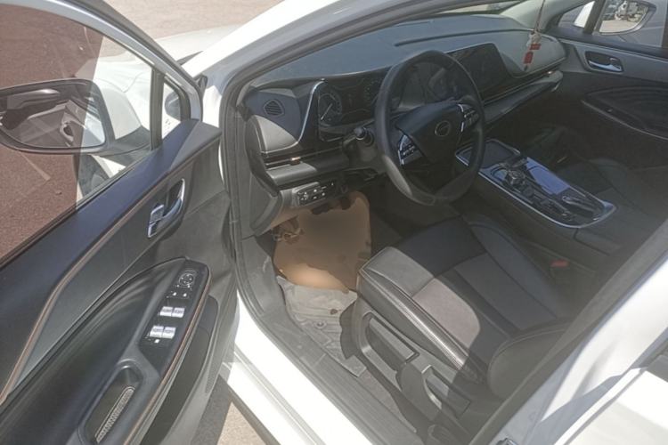 Used AION S 2023 Meizu 580 Lithium Iron Phosphate Driver Seat