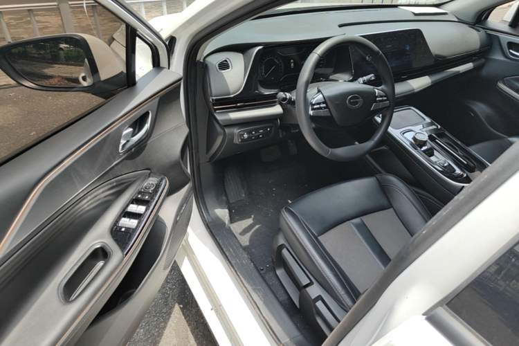 Used AION S 2023 Meizu 580 Lithium Iron Phosphate Driver Seat
