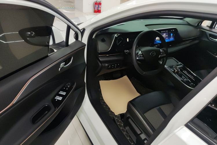 Used AION S 2023 Meizu 580 Lithium Iron Phosphate Driver Seat