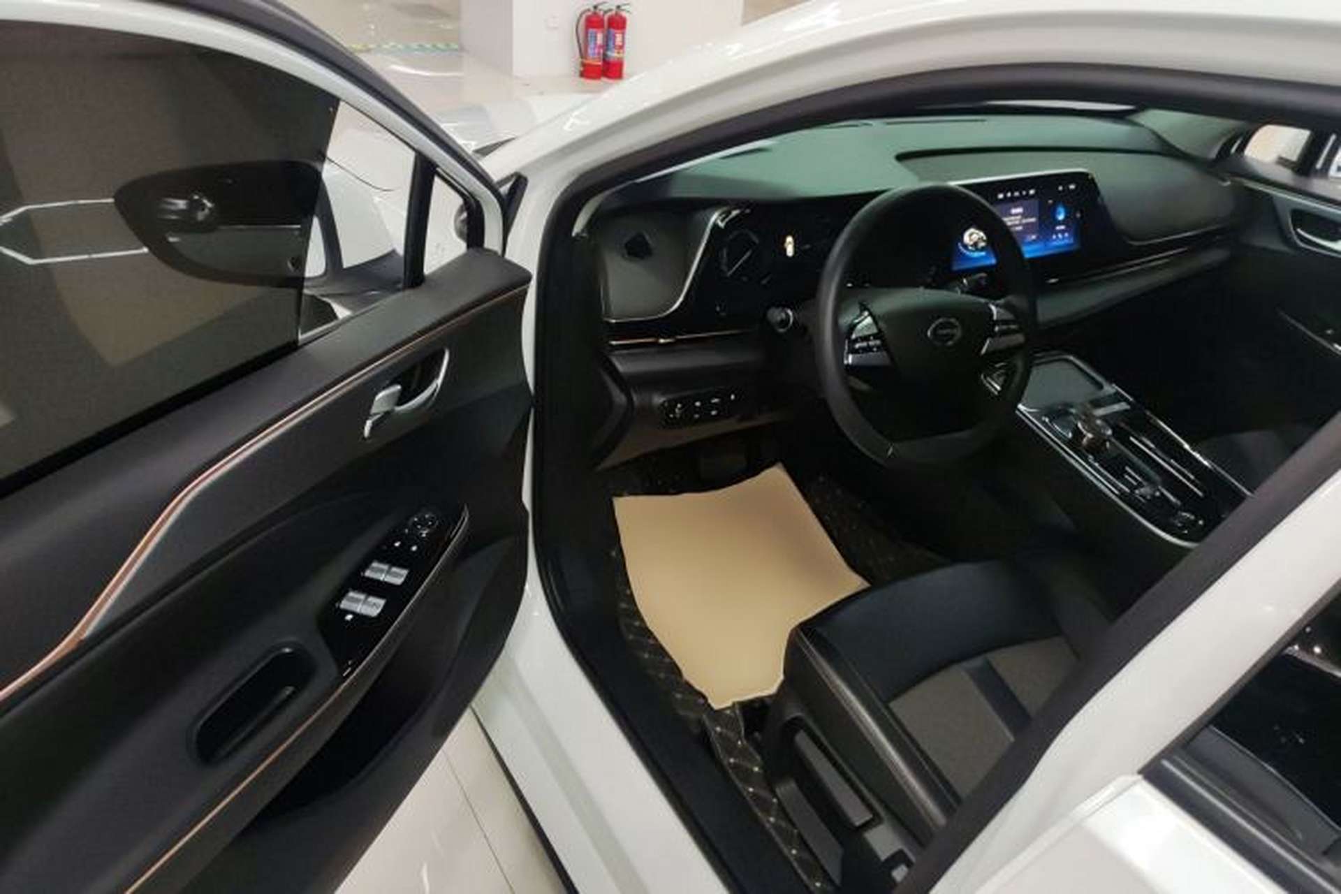 Used AION S 2023 Meizu 580 Lithium Iron Phosphate Driver Seat