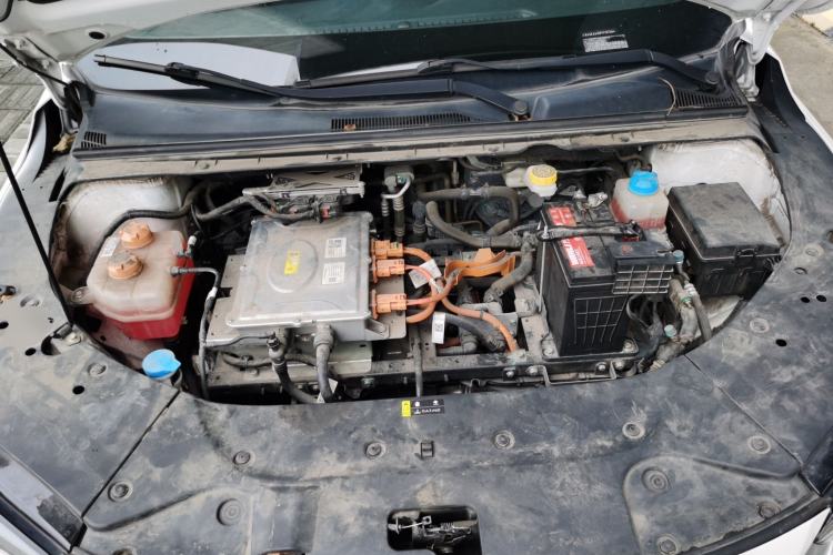 Used AION S 2023 Meizu 580 Lithium Iron Phosphate Engine Bay