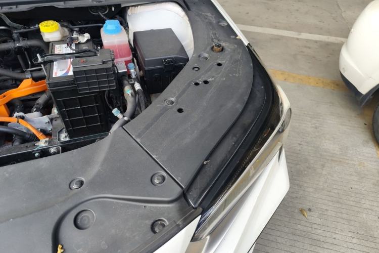 Used AION S 2023 Meizu 580 Lithium Iron Phosphate Engine Bay Left