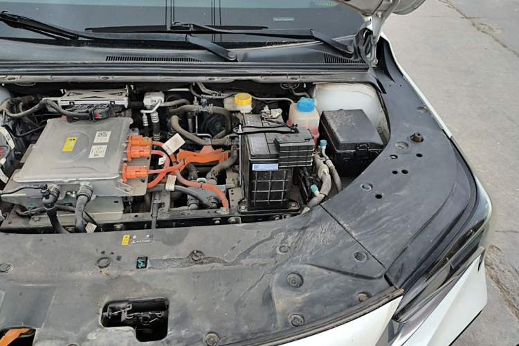 Used AION S 2023 Meizu 580 Lithium Iron Phosphate Engine Bay Left