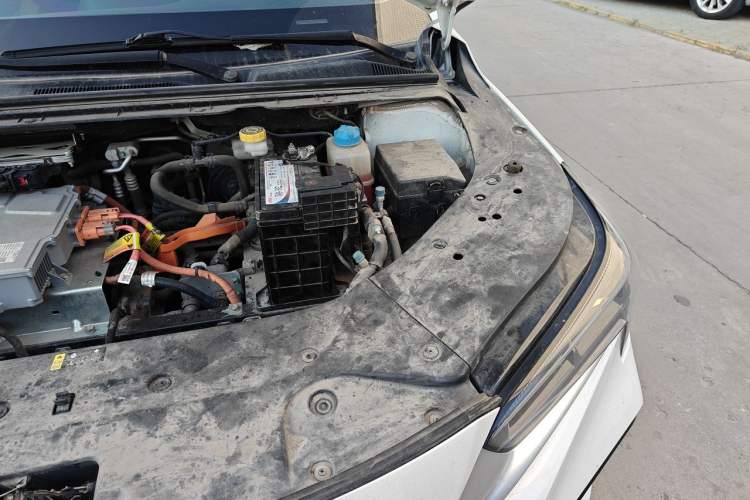 Used AION S 2023 Xuan 580 55.5 kWh Lithium Iron Phosphate Engine Bay Left