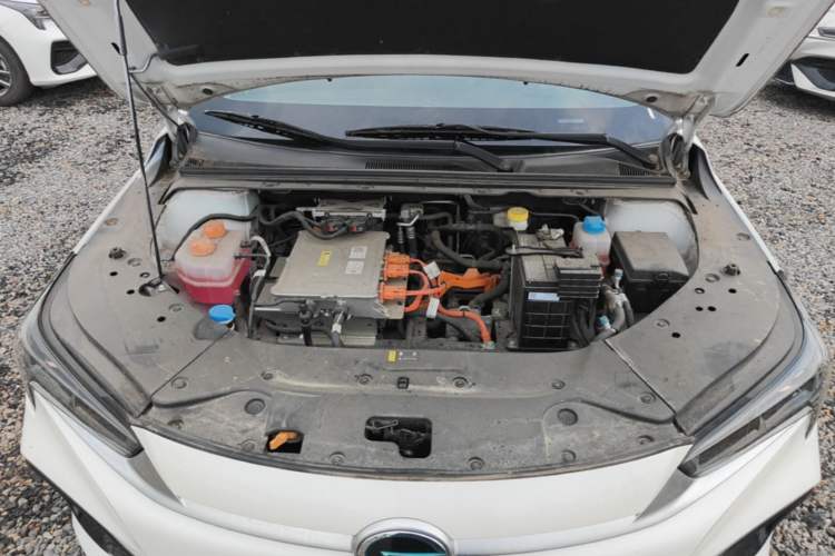 Used AION S 2023 Meizu 580 Lithium Iron Phosphate Engine Bay