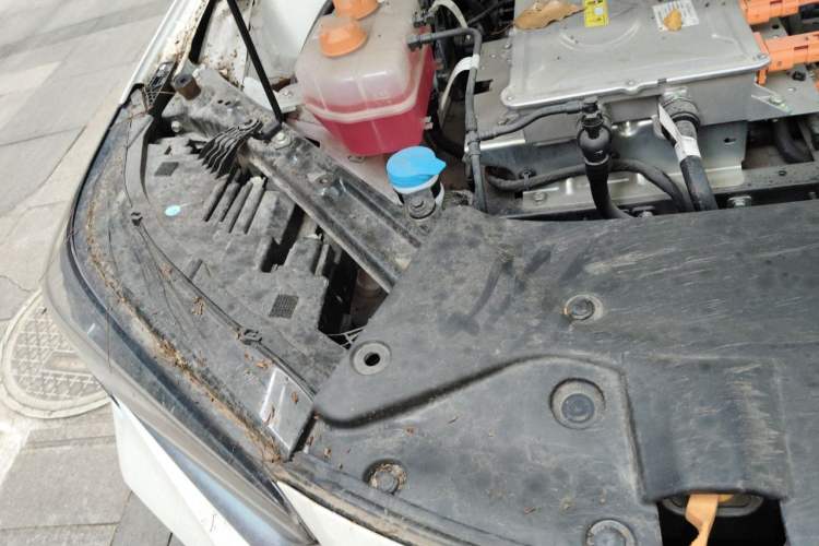 Used AION S 2023 Meizu 580 Lithium Iron Phosphate Engine Bay Right