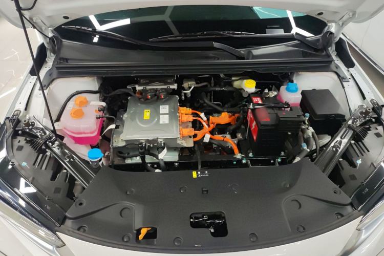 Used AION S 2023 Meizu 580 Lithium Iron Phosphate Engine Bay