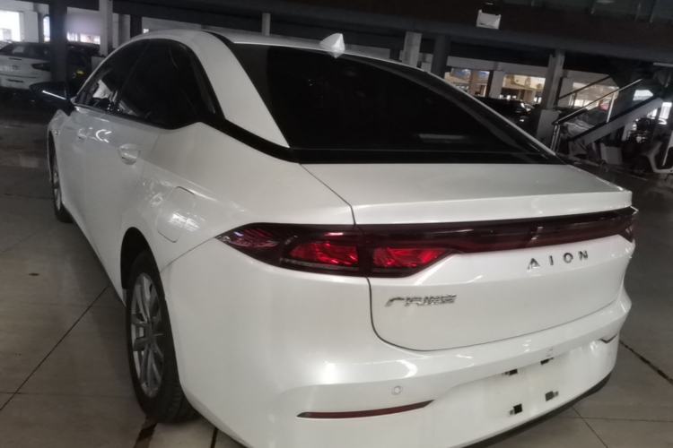 Used AION S 2023 Meizu 580 Lithium Iron Phosphate Exterior 2