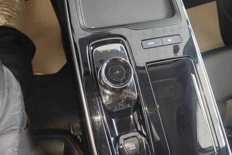 Used AION S 2023 Meizu 580 Lithium Iron Phosphate Gear Lever