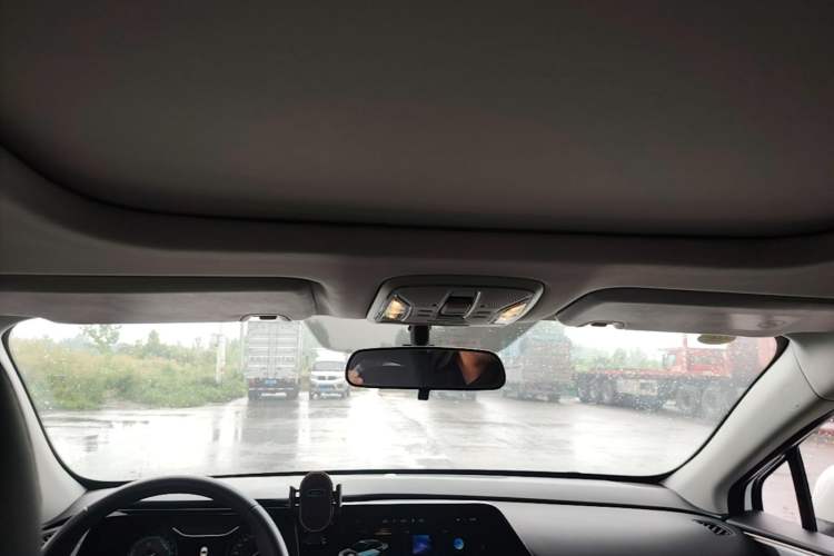 Used AION S 2023 Meizu 580 Lithium Iron Phosphate Headliner