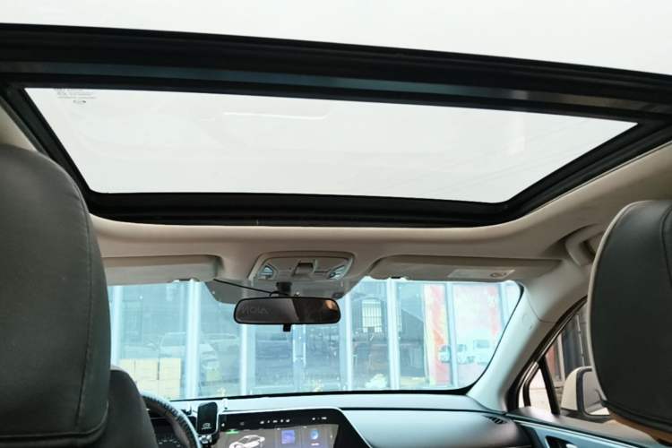 Used AION S 2023 Meizu 580 Lithium Iron Phosphate Headliner