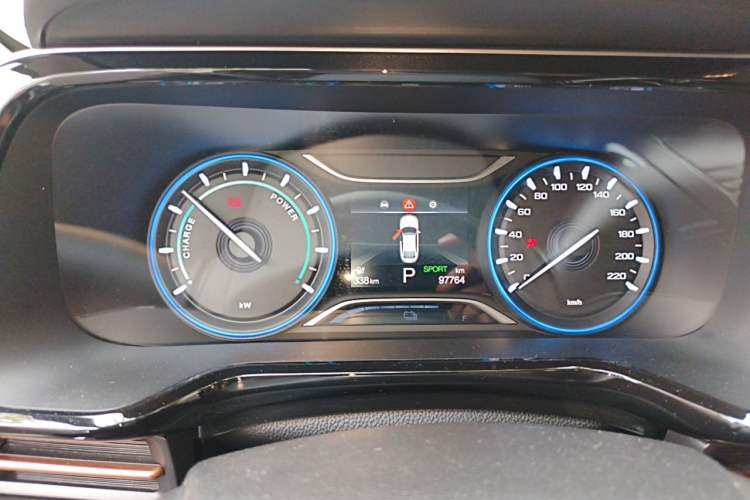 Used AION S 2023 Meizu 580 Lithium Iron Phosphate Instrument Cluster