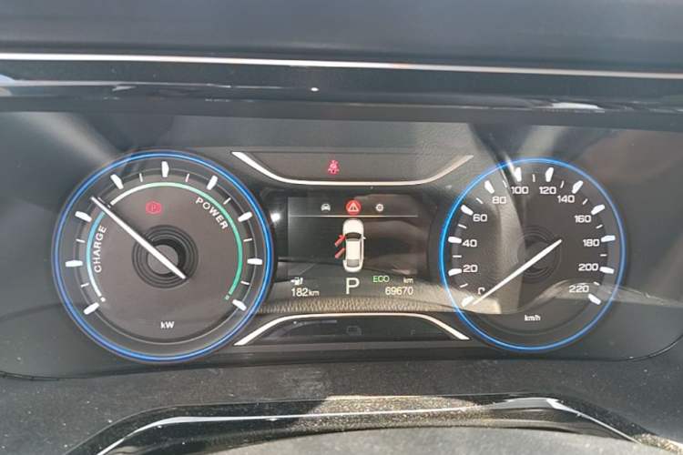 Used AION S 2023 Meizu 580 Lithium Iron Phosphate Instrument Cluster