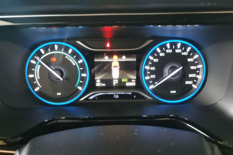 Used AION S 2023 Meizu 580 Lithium Iron Phosphate Instrument Cluster