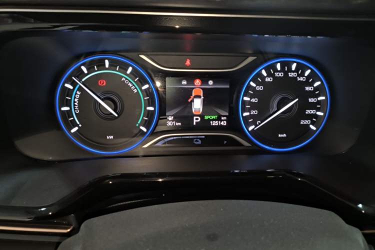 Used AION S 2023 Meizu 580 Lithium Iron Phosphate Instrument Cluster
