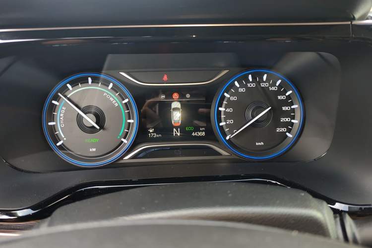 Used AION S 2023 Meizu 580 Lithium Iron Phosphate Instrument Cluster