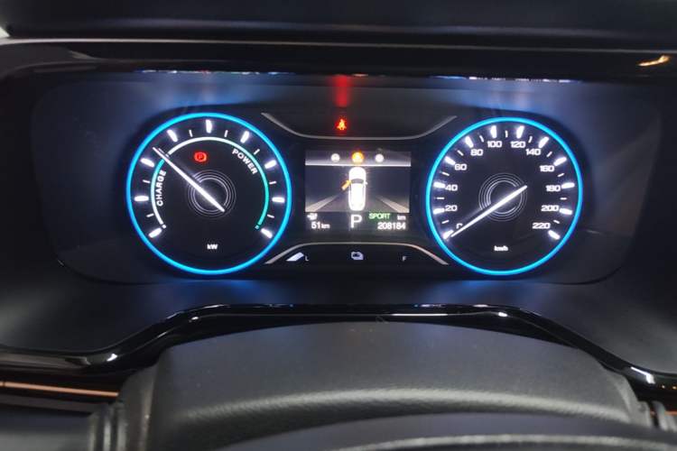 Used AION S 2023 Meizu 580 Lithium Iron Phosphate Instrument Cluster