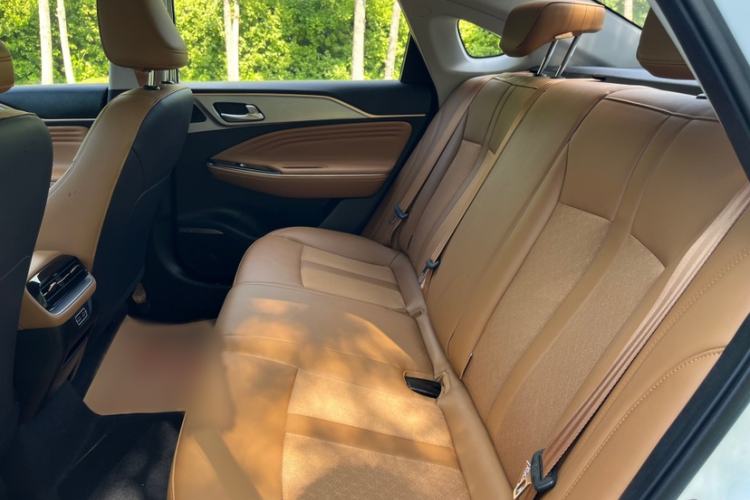 Used AION S 2023 Meizu 580 Lithium Iron Phosphate Interior 1