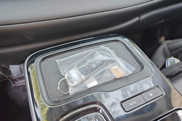 Used AION S 2023 Meizu 580 Lithium Iron Phosphate Interior 1