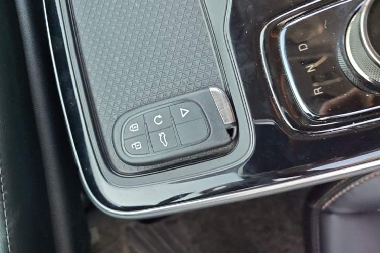 Used AION S 2023 Meizu 580 Lithium Iron Phosphate Interior 1