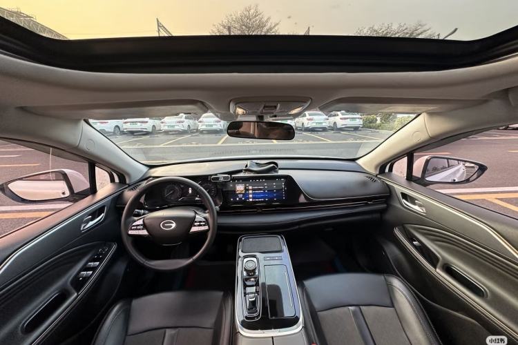 Used AION S 2023 Meizu 580 Lithium Iron Phosphate Interior 3