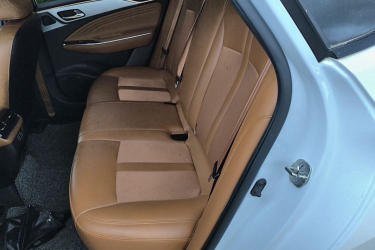 Used AION S 2023 Meizu 580 Lithium Iron Phosphate Interior 4