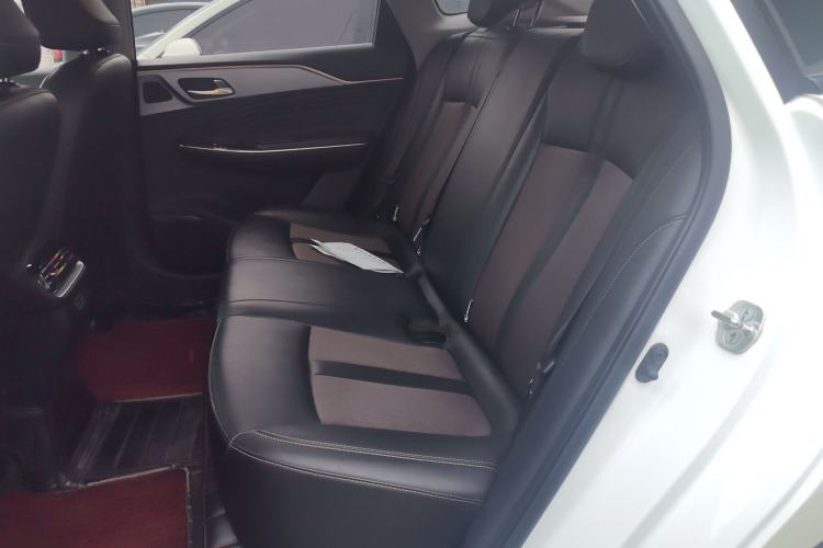 Used AION S 2023 Meizu 580 Lithium Iron Phosphate Interior 4