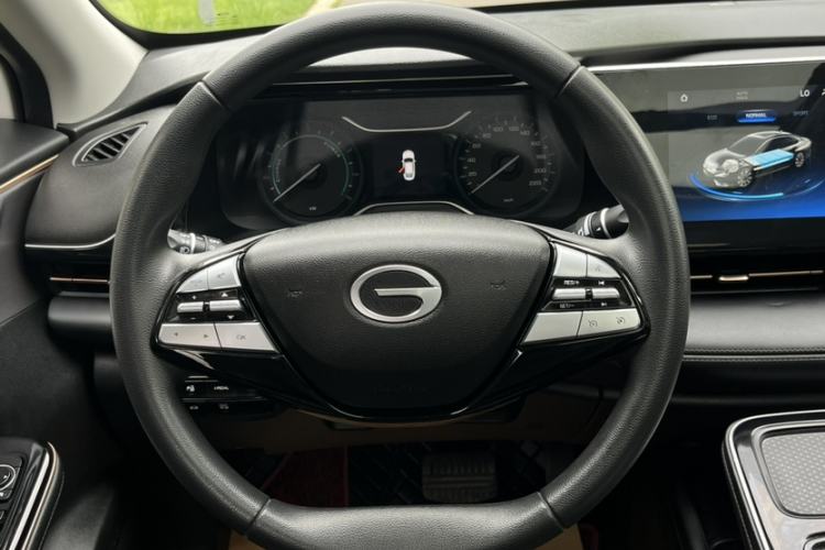 Used AION S 2023 Meizu 580 Lithium Iron Phosphate Interior 6