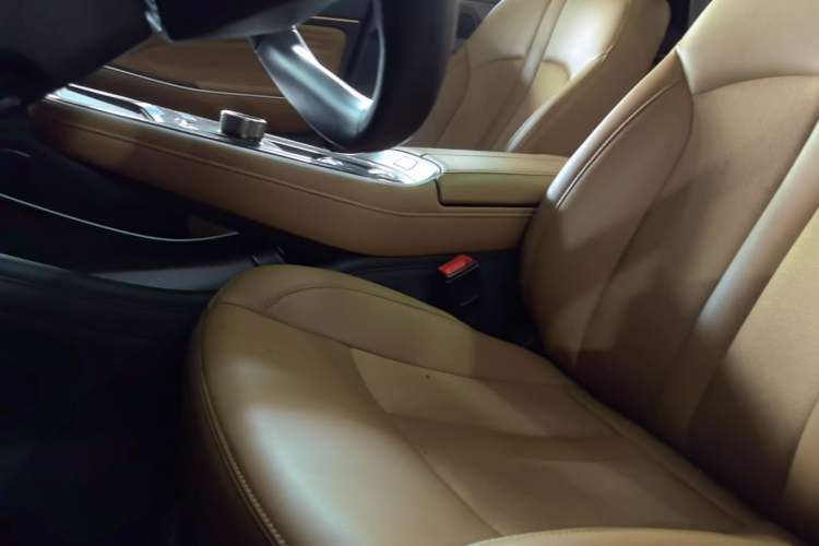 Used AION S 2023 Xuan 580 55.2 kWh Lithium Iron Phosphate Left Front Seat