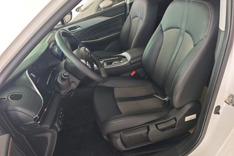 Used AION S 2023 Meizu 580 Lithium Iron Phosphate Left Front Seat