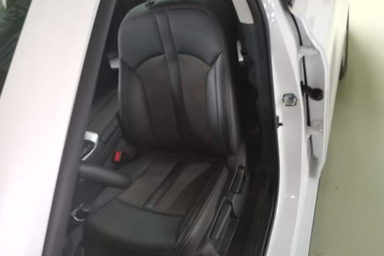 Used AION S 2023 Meizu 580 Lithium Iron Phosphate Left Front Seat