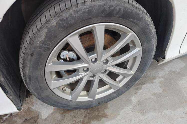 Used AION S 2023 Meizu 580 Lithium Iron Phosphate Left Front Wheel Hub