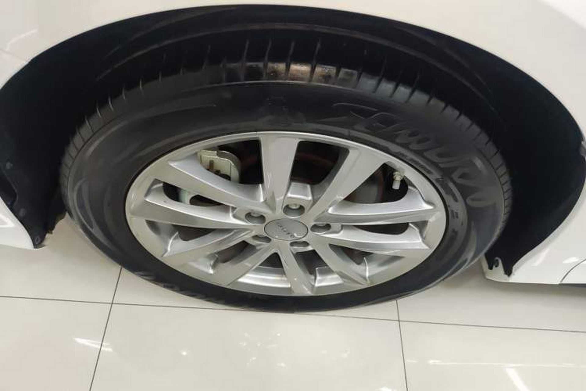 Used AION S 2023 Meizu 580 Lithium Iron Phosphate Left Front Wheel Hub