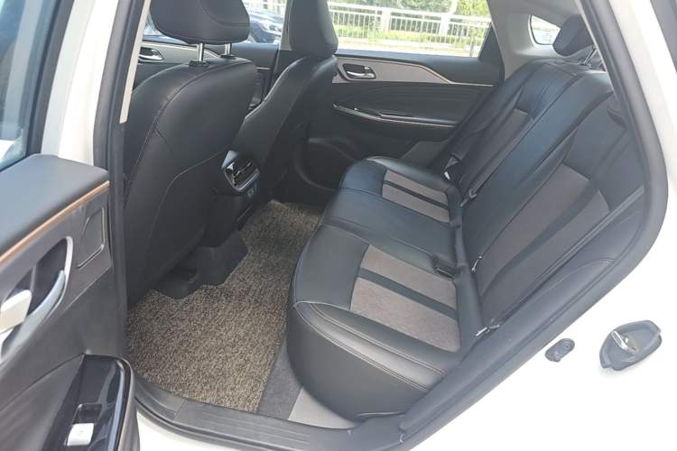Used AION S 2023 Meizu 580 Lithium Iron Phosphate Left Rear Seat