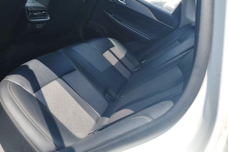 Used AION S 2023 Meizu 580 Lithium Iron Phosphate Left Rear Seat