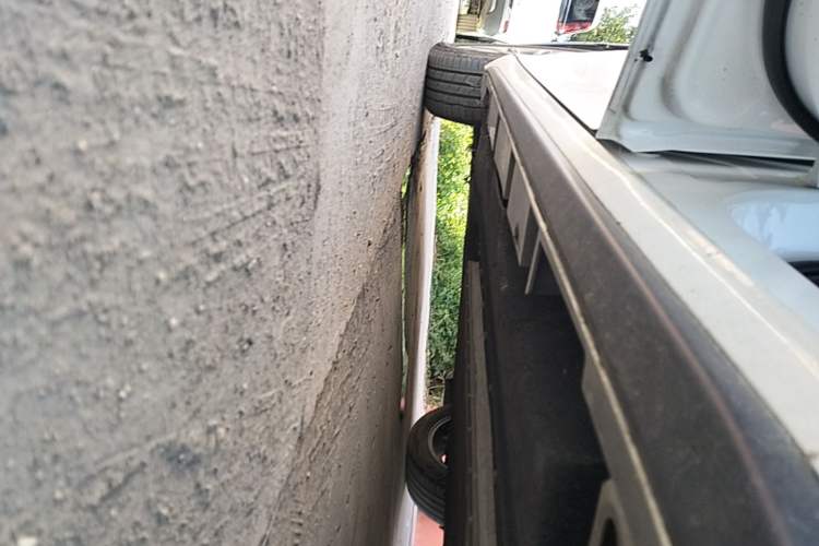 Used AION S 2023 Meizu 580 Lithium Iron Phosphate Left Side Sill