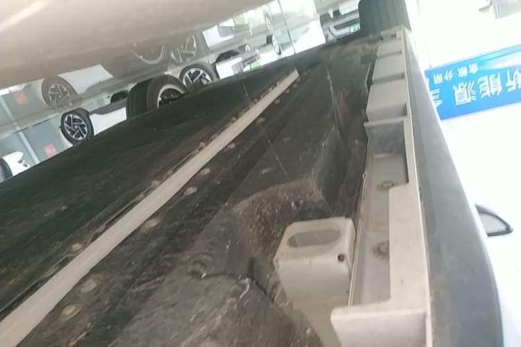 Used AION S 2023 Meizu 580 Lithium Iron Phosphate Left Side Sill