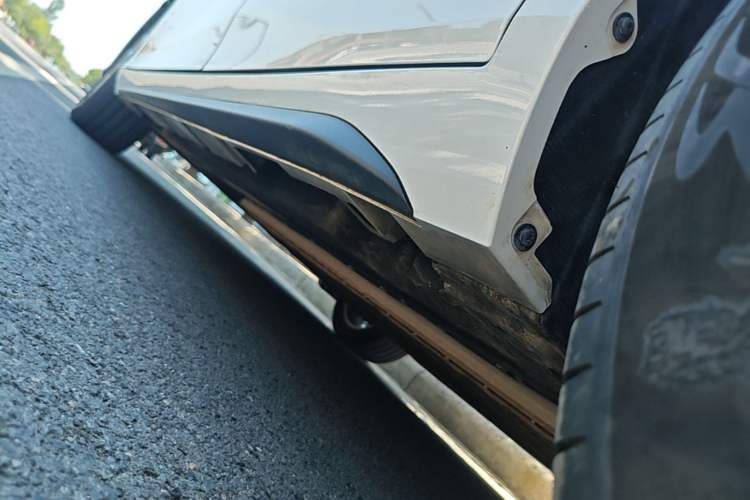 Used AION S 2023 Meizu 580 Lithium Iron Phosphate Left Side Sill