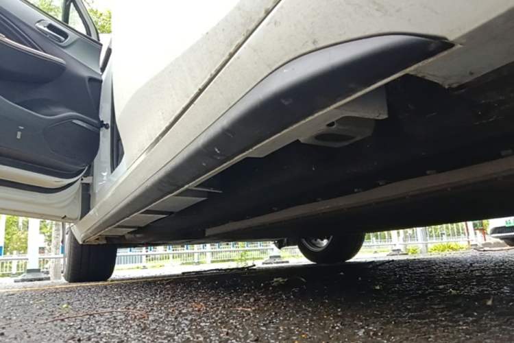 Used AION S 2023 Meizu 580 Lithium Iron Phosphate Left Side Sill