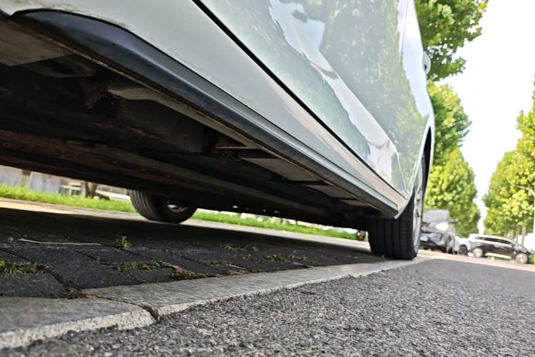 Used AION S 2023 Meizu 580 Lithium Iron Phosphate Left Side Sill