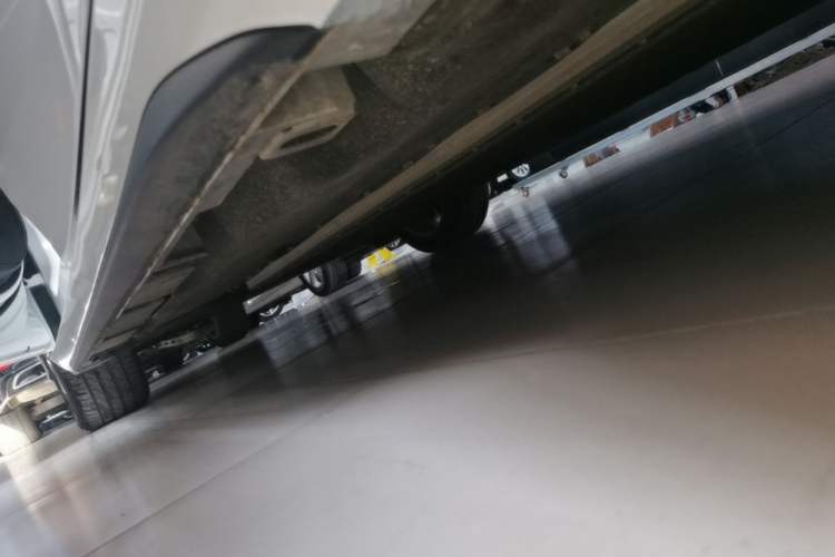 Used AION S 2023 Meizu 580 Lithium Iron Phosphate Left Side Sill
