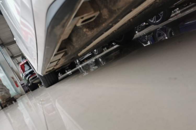 Used AION S 2023 Meizu 580 Lithium Iron Phosphate Left Side Sill