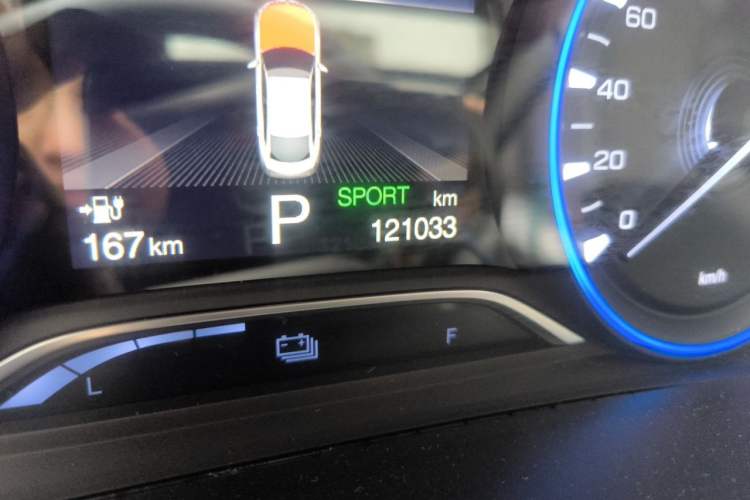 Used AION S 2023 Meizu 580 Lithium Iron Phosphate Odometer Close Up