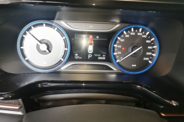 Used AION S 2023 Meizu 580 Lithium Iron Phosphate Odometer Close Up