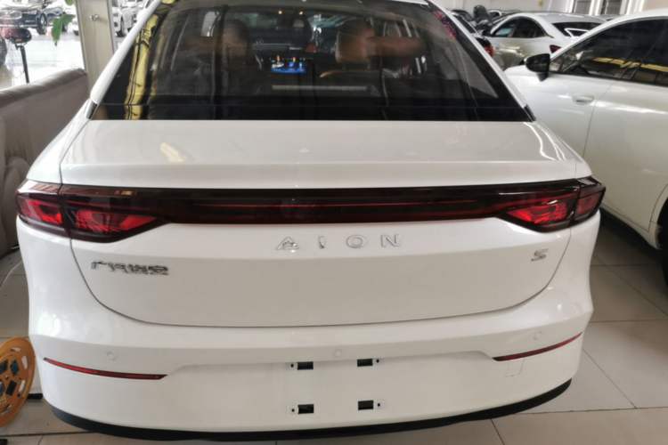 Used AION S 2023 Meizu 580 Lithium Iron Phosphate Rear