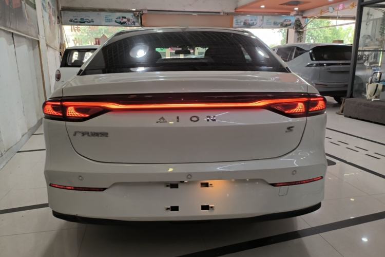 Used AION S 2023 Meizu 580 Lithium Iron Phosphate Rear
