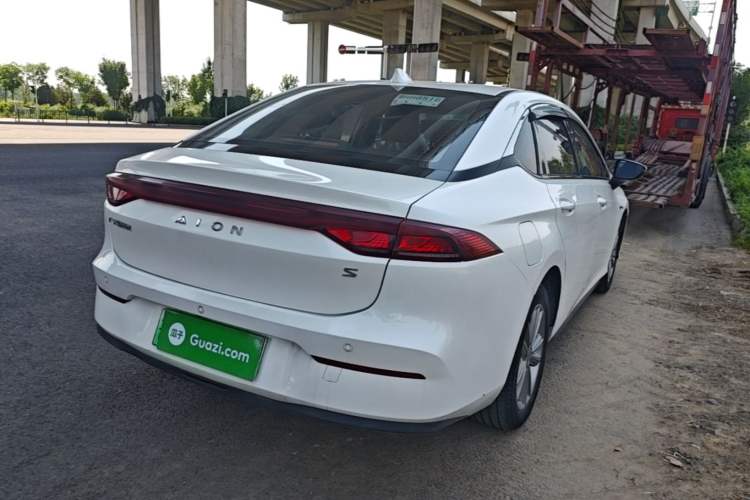 Used AION S 2023 Meizu 580 Lithium Iron Phosphate Rear Right 45 Deg